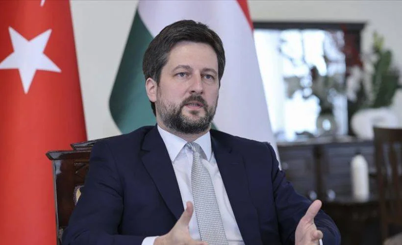 Türkiye'de sosyal medyada en çok takip edilen yabancı diplomat