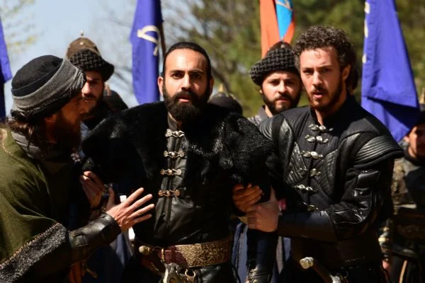 Uyanış: Büyük Selçuklu yeni bölümüyle ekranlara geliyor! Melikşah'a karşı Tranşah ve Tekiş ittifak yapıyor