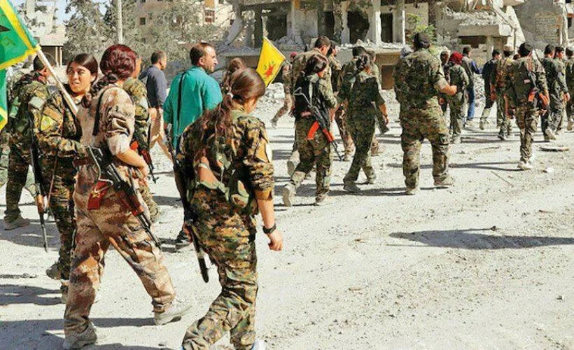 YPG/PKK Rakka'da dükkânlarını kapatmayı reddeden 2 kişiyi öldürdü