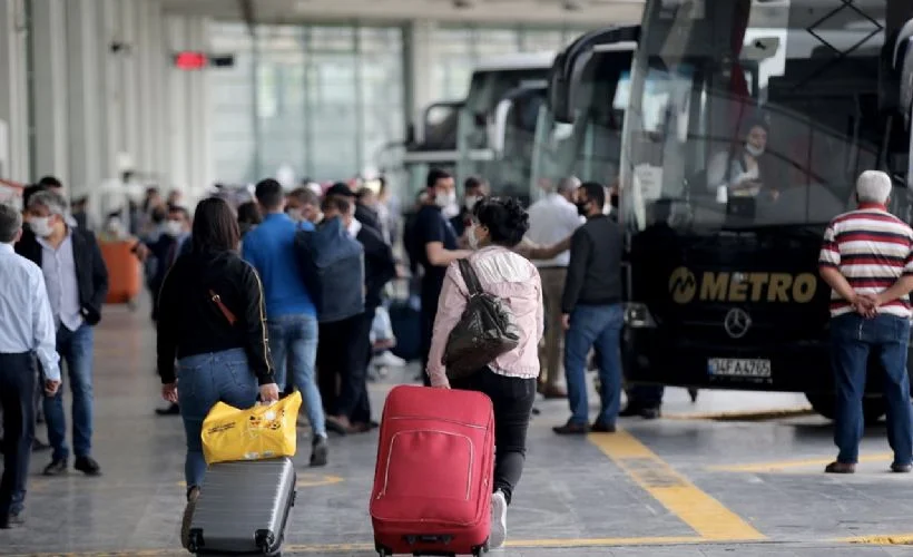 17 mayısta seyahat yasağı var mı? 17 mayıs yolcu otobüsüyle seyahat yasak mı?