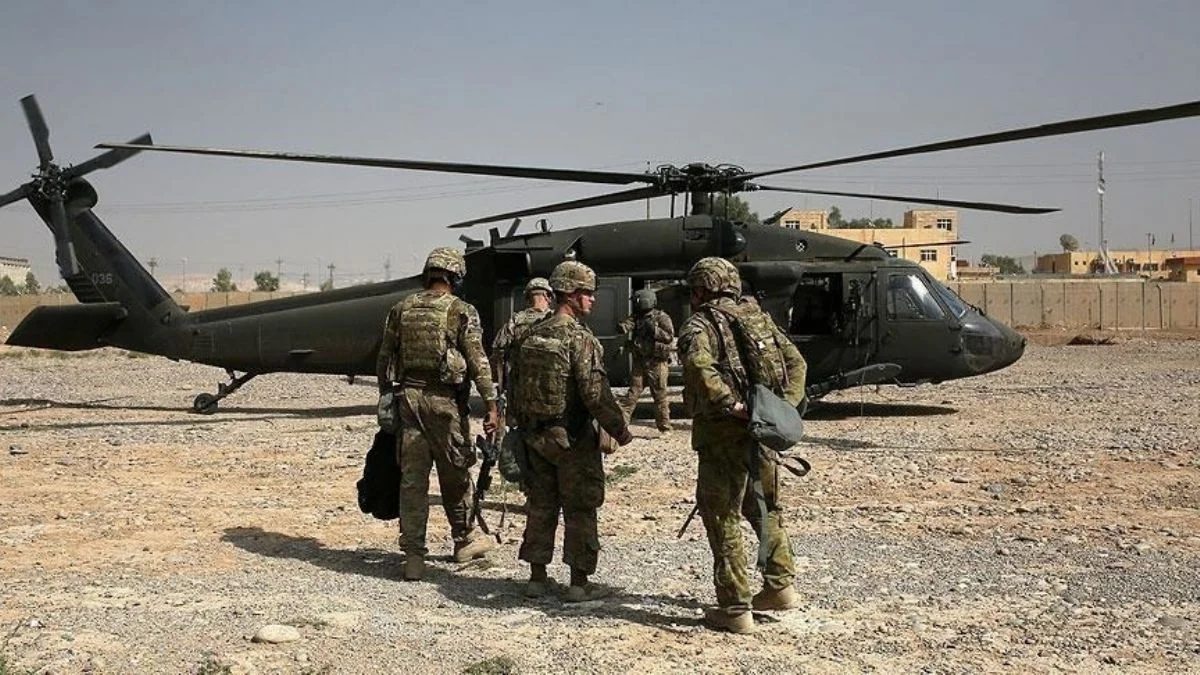 ABD'nin çekilmeye başladığı Afganistan'daki birçok Afgan üssü Taliban'ın kontrolüne geçiyor