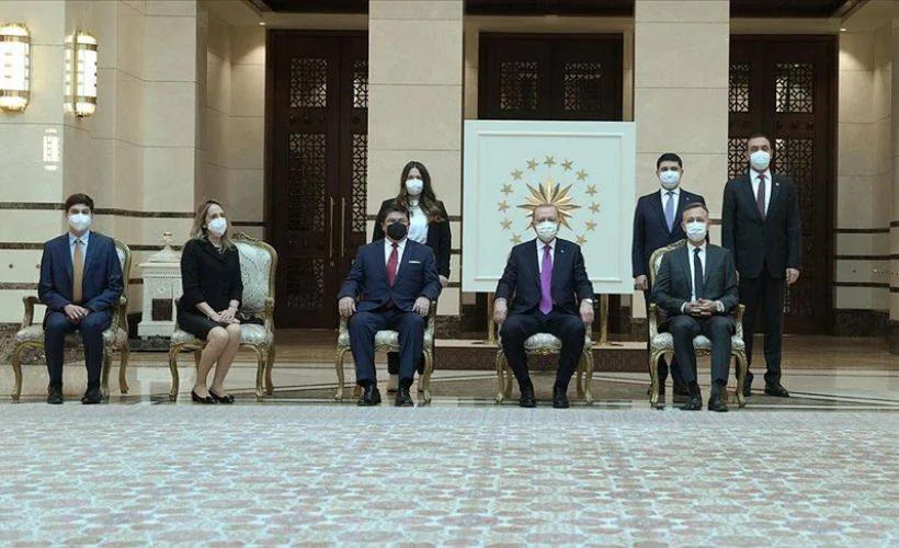 Büyükelçilerden Cumhurbaşkanı Erdoğan'a güven mektubu