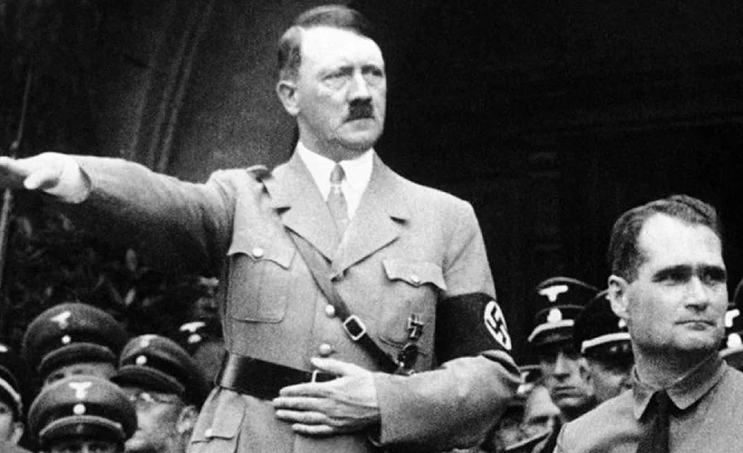 CNN'de 'Hitler' krizi!