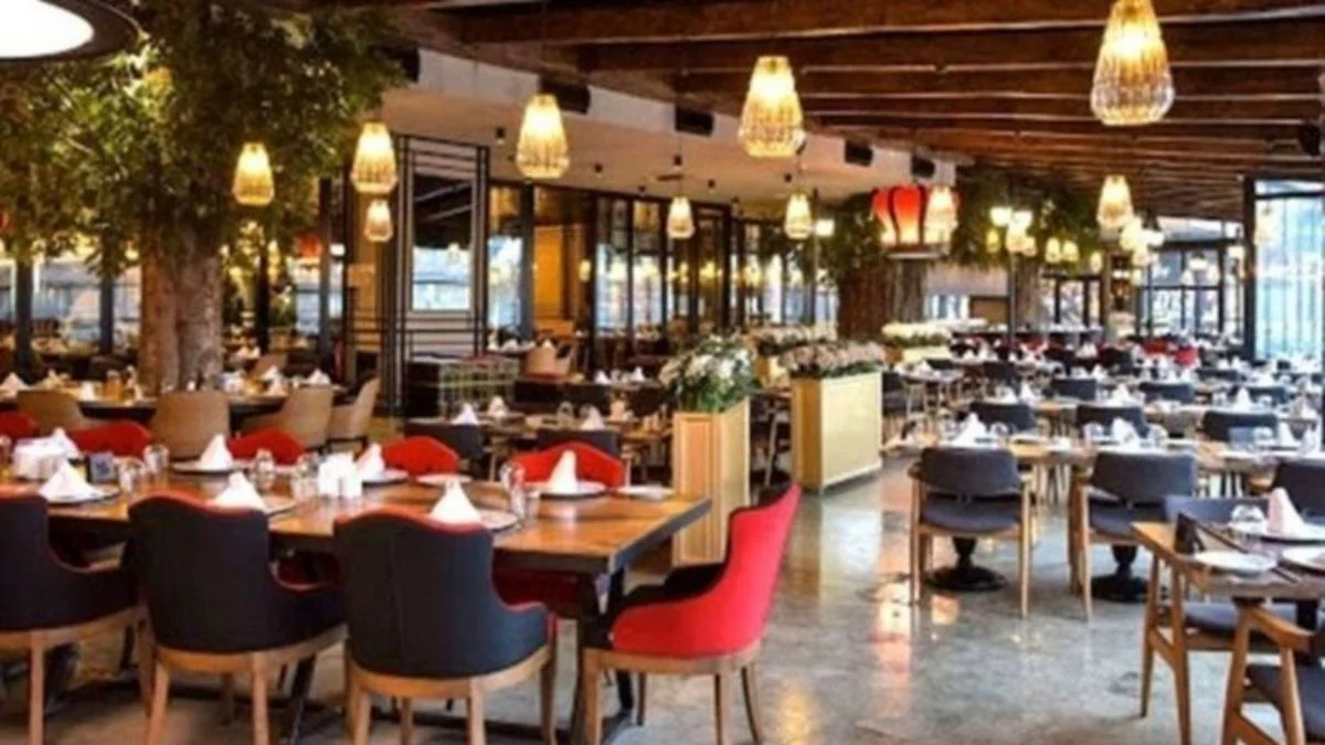 Cumhurbaşkanı Erdoğan açıkladı... Kafe ve restoranlar açılacak mı?