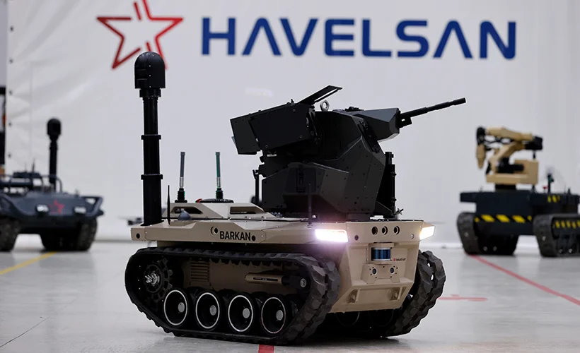 Dijital birliğin robot askeri Barkan göreve hazırlanıyor