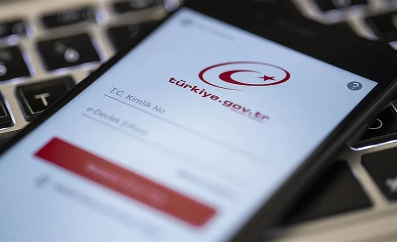 E-Devlet'te yeni dönem: Vatandaşlar polislerin kimlik bilgilerine ulaşabilecek