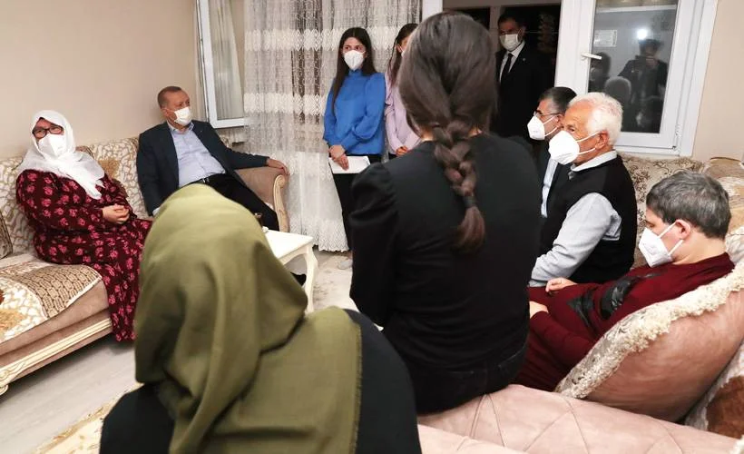 Erdoğan, Mahruze Keleş'i ziyaret etti