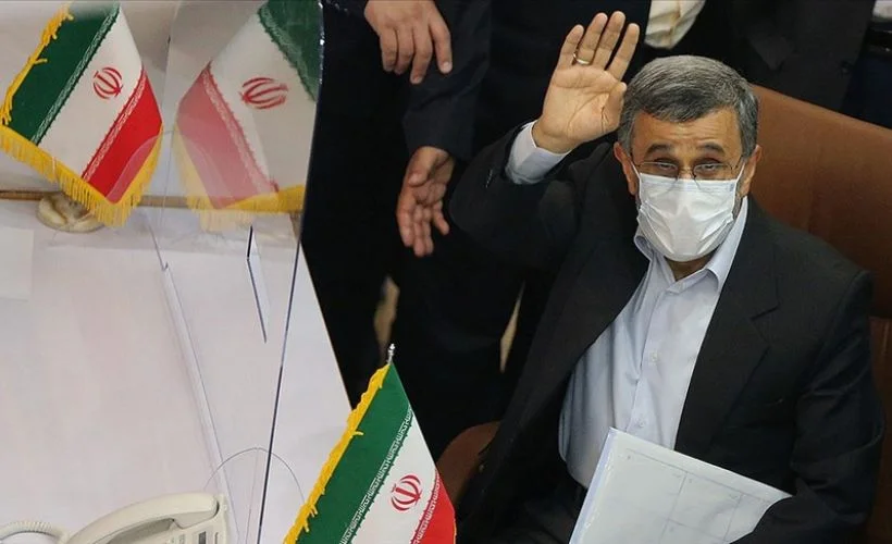 Eski İran Cumhurbaşkanı Ahmedinejad, yine aday oldu