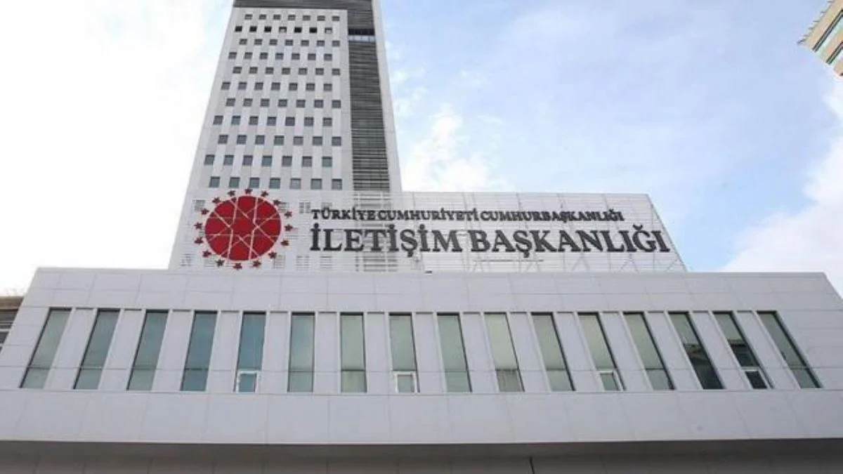 Fahrettin Altun: Milletimiz bu oyunun farkında