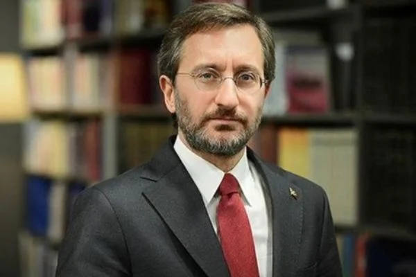 Fahrettin Altun: Milletimiz bu oyunun farkında