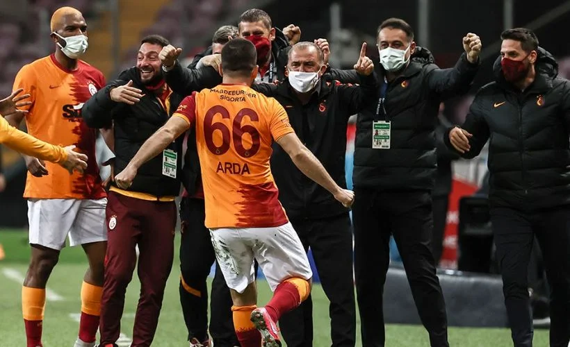Galatasaray yenerse şampiyon olur mu? GS yenip Beşiktaş berabere kalırsa şampiyon Galatasaray mı olur?