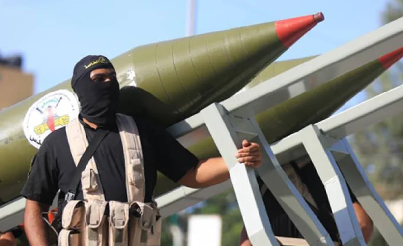 Gazze'den dün gece sabaha kadar İsrail'e 200 füze yağdı