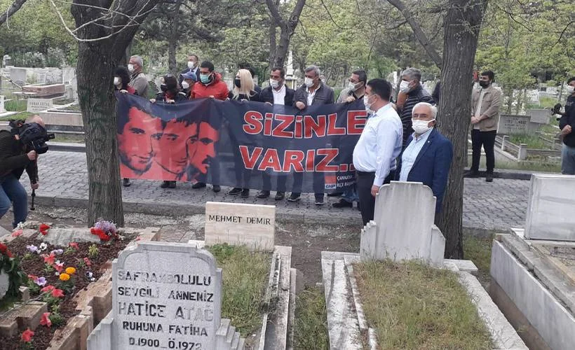 Gezmiş, Aslan ve İnan mezarları başında anıldı
