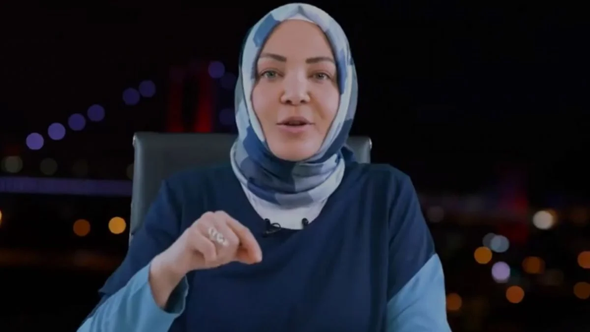 Hilal Kaplan ''Kabataş Olayını'' anlattı! Elif Çakır ve İsmail Saymaz'ın samimiyetine dikkat çekti