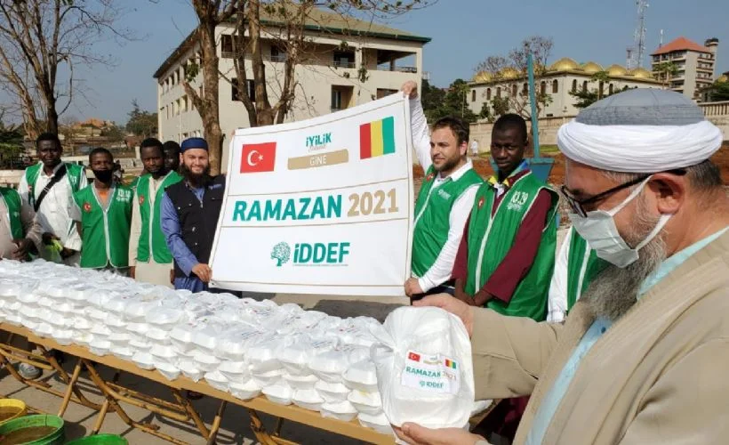 İDDEF, yardımları ile insana değer verir