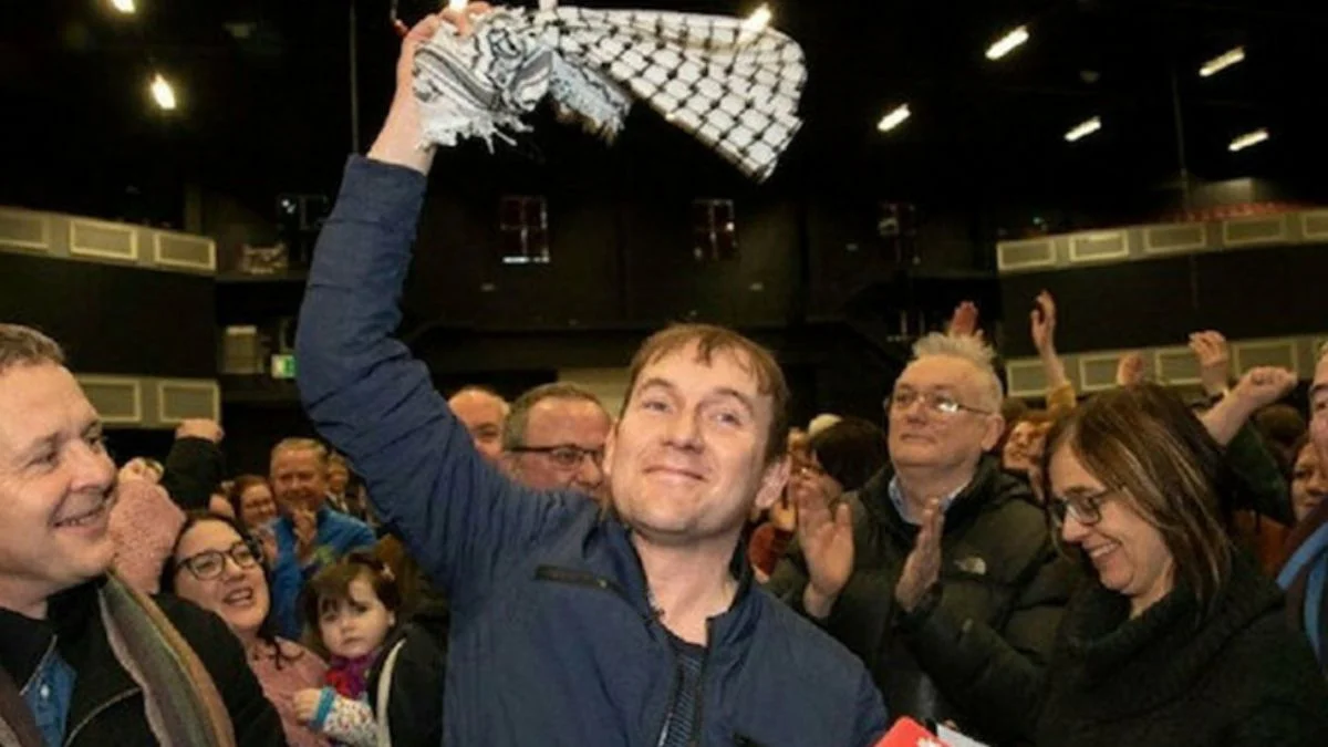 İrlandalı vekil Kenny: AB İsrail'e karşı korkak ve iradesiz
