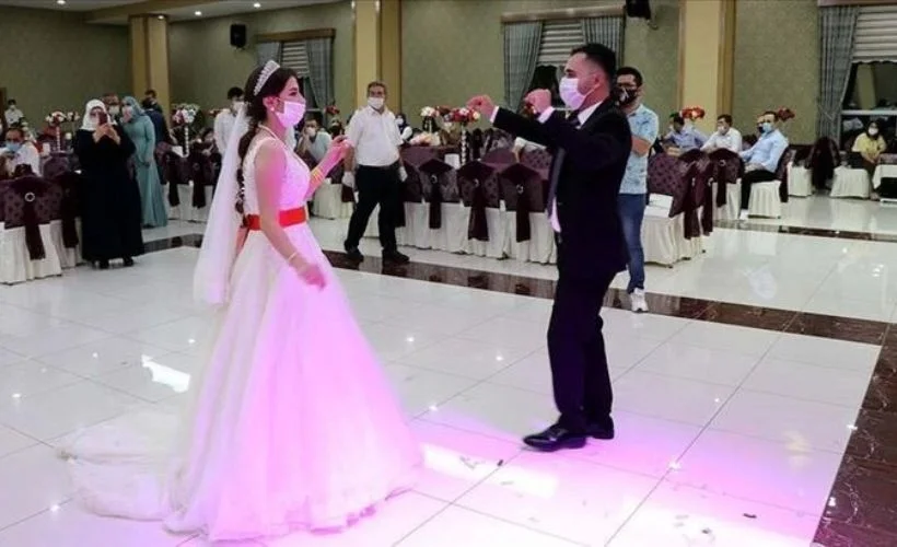 Kademeli normalleşmede nişan ve kına yasak mı? Nikah ve düğün serbest mi?