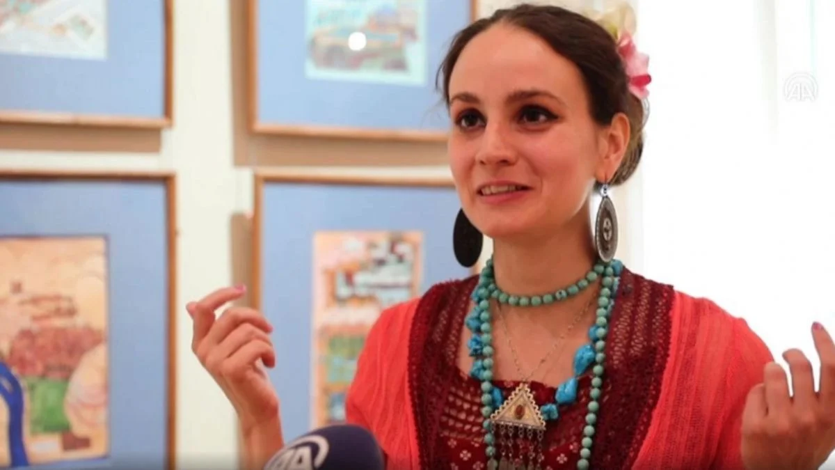 Kırım'da Müslüman olan Rus sanatçı Komısa: Türkiye benzersiz