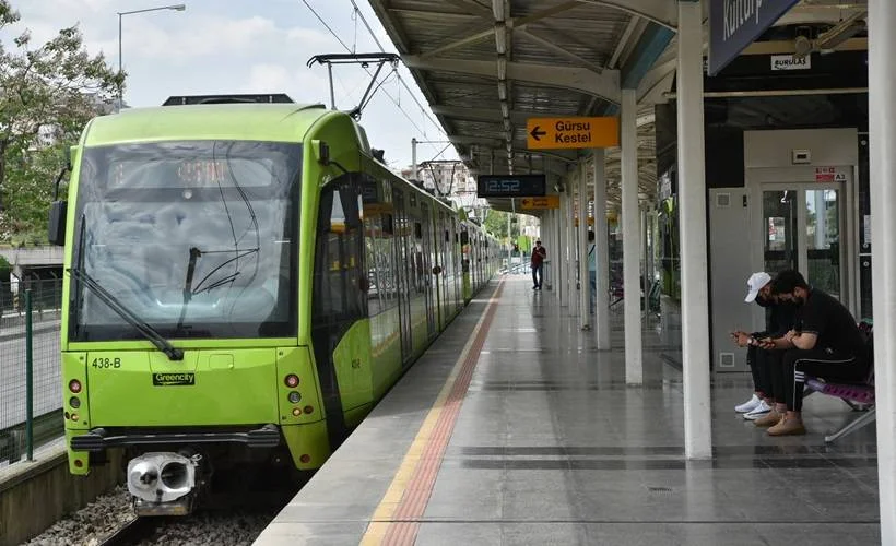 Metro ile her gün bir dünya turu