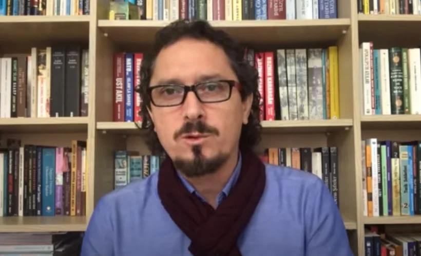 Murat Akan: "Koronavirüs, küresel azınlığın kontrolünde yeni bir dünya düzeni kurulması için kullanılıyor"