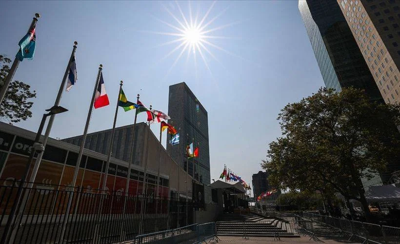 STK'lar Fransa'nın refakatsiz sığınmacılara kötü muamelesini BM'ye şikayet etti
