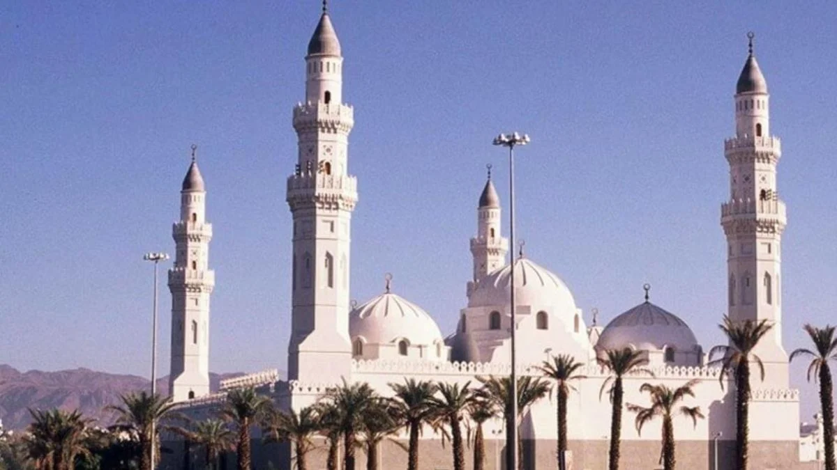 Suudi Arabistan camilerinde hoparlör düzenlemesi