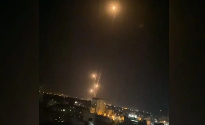 Tel Aviv'e roket saldırısı