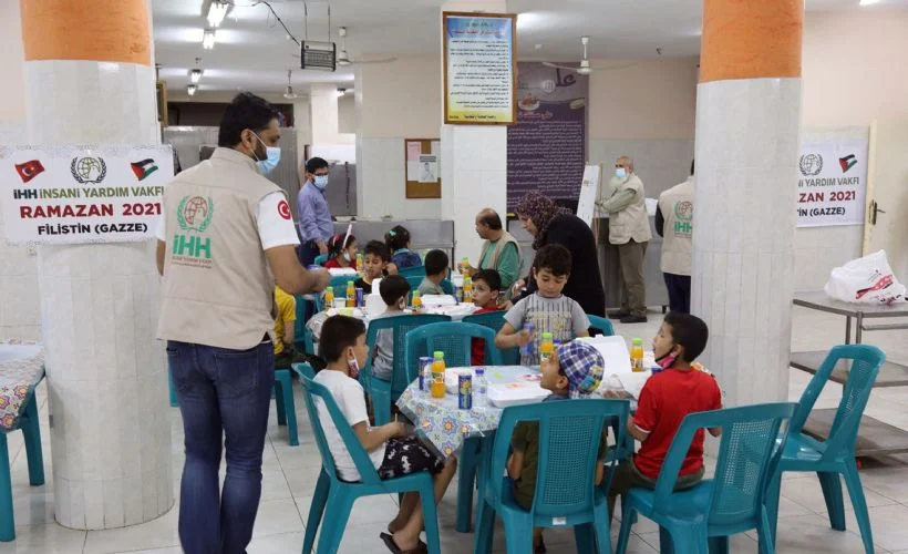 Türkiye'den 2 milyon 700 bin muhtaca Ramazan yardımı