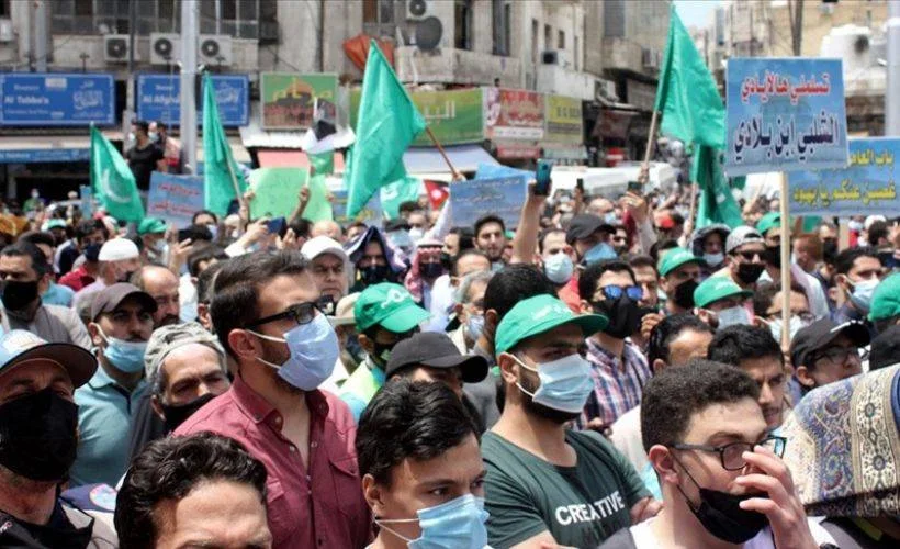 Ürdünlüler, İsrail'in Kudüs'teki Filistinlileri göçe zorlamasını protesto etti