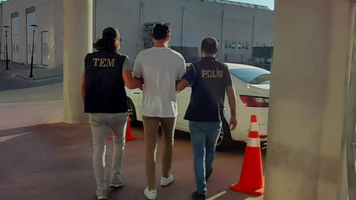 18 ilde FETÖ operasyonu: 23 gözaltı