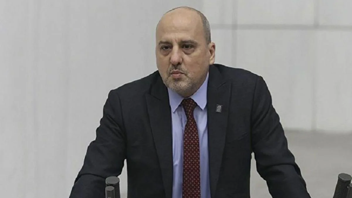 Ahmet Şık'tan Bahçeli'ye suç duyurusu
