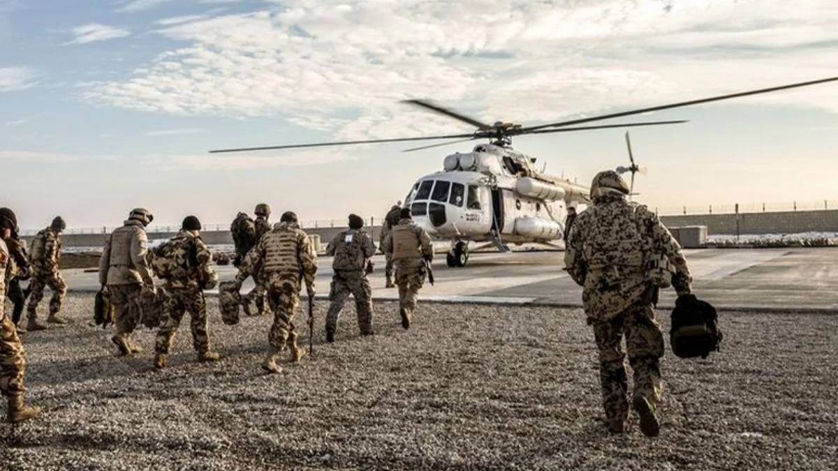 Alman ordusu Afganistan'dan içkilerini de taşıyor