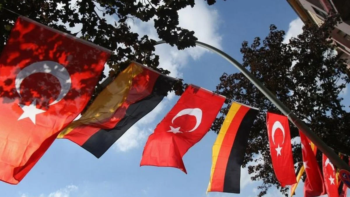 Almanya'dan Türkiye ile ilgili koronavirüs kararı