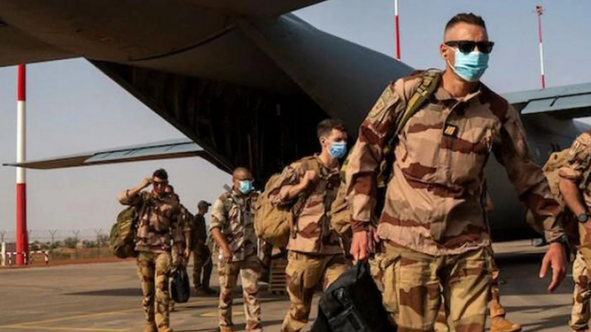 Analiz: Afrika'da Fransa devri kapanıyor mu?