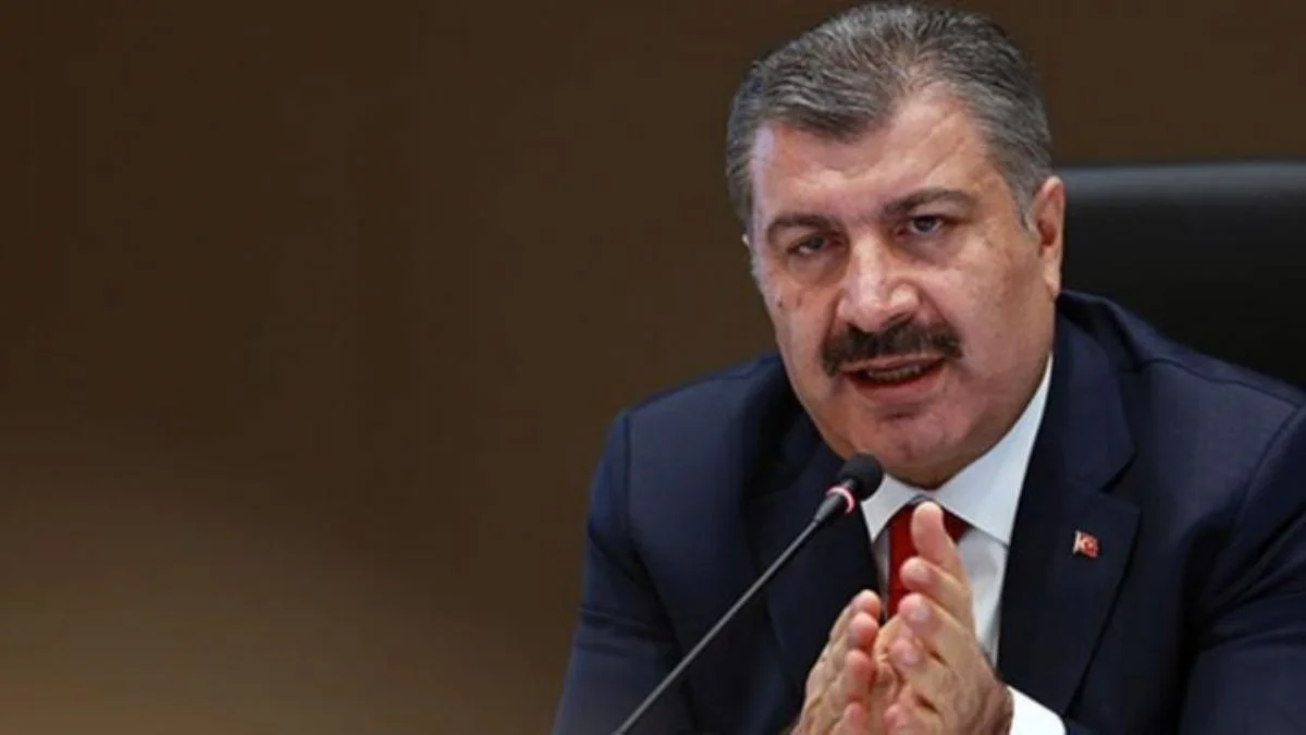 Bakan açıkladı: Aşıda yaş sınırı 25'e indi: İşte randevu açılma tarihi