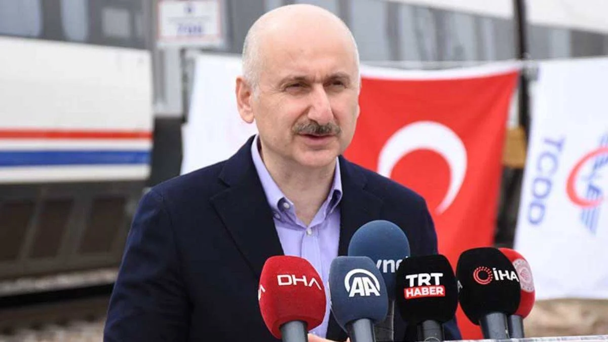 Bakan Karaismailoğlu, Kanal İstanbul'un temelinin atılacağı tarihi açıkladı