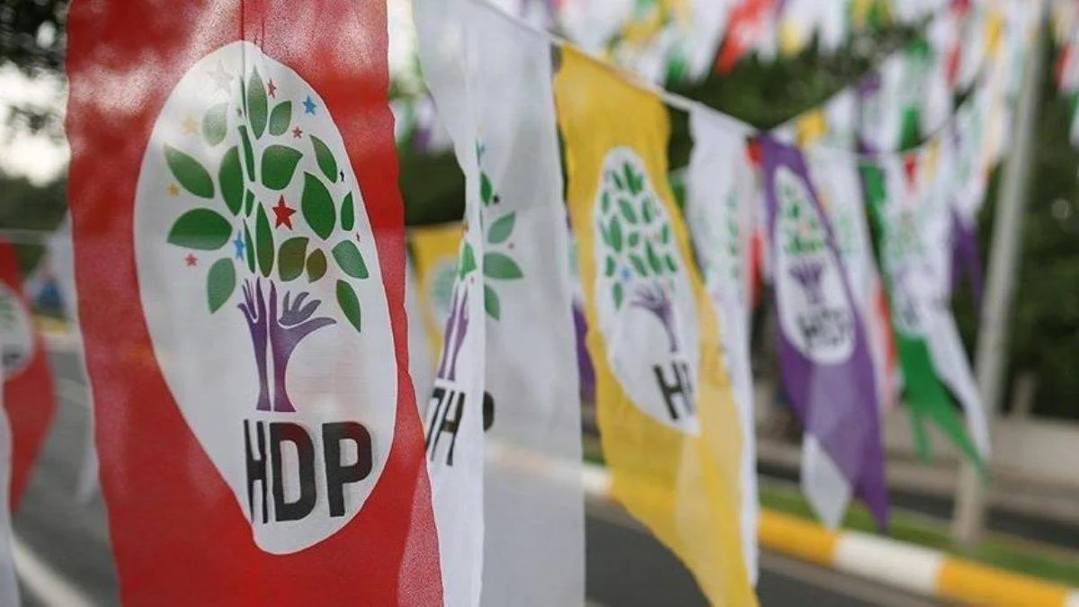 'Belediye garajından PKK'ya akaryakıt sevkiyatı' iddianamede