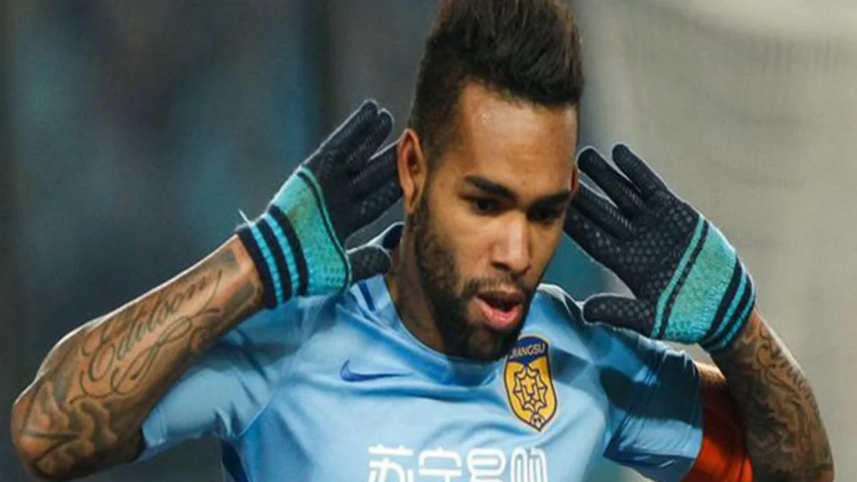 Beşiktaş'tan yılın bombası Alex Teixeira!