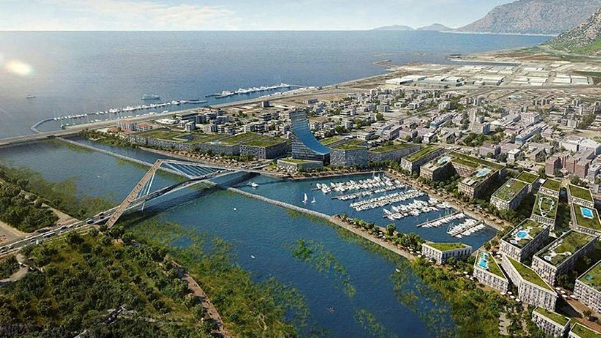 'Çılgın Proje' Kanal İstanbul'un temeli yarın atılıyor
