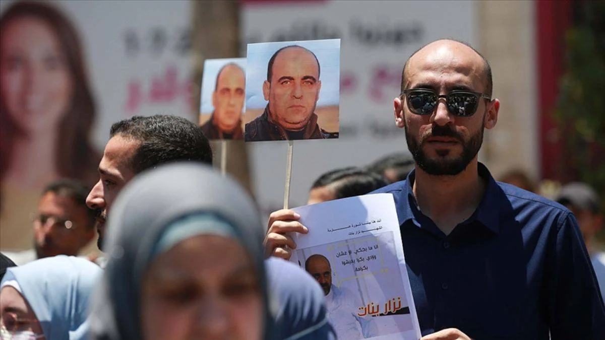 Filistinli muhalif Nizar Benat, Filistin makamlarınca gözaltına alınmasının ardından hayatını kaybetti