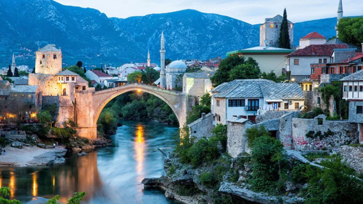 FP: Bosna Hersek yeni bir etnik krize sürükleniyor