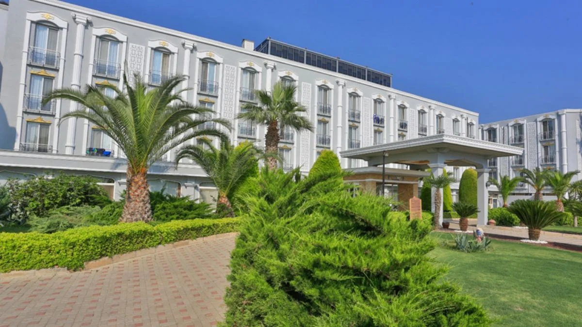 Hedef Beyt Hotel'de huzurlu bir tatilin tadını çıkarın