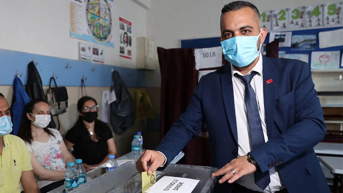 İstanbul'da 14 mahallede seçim heyecanı