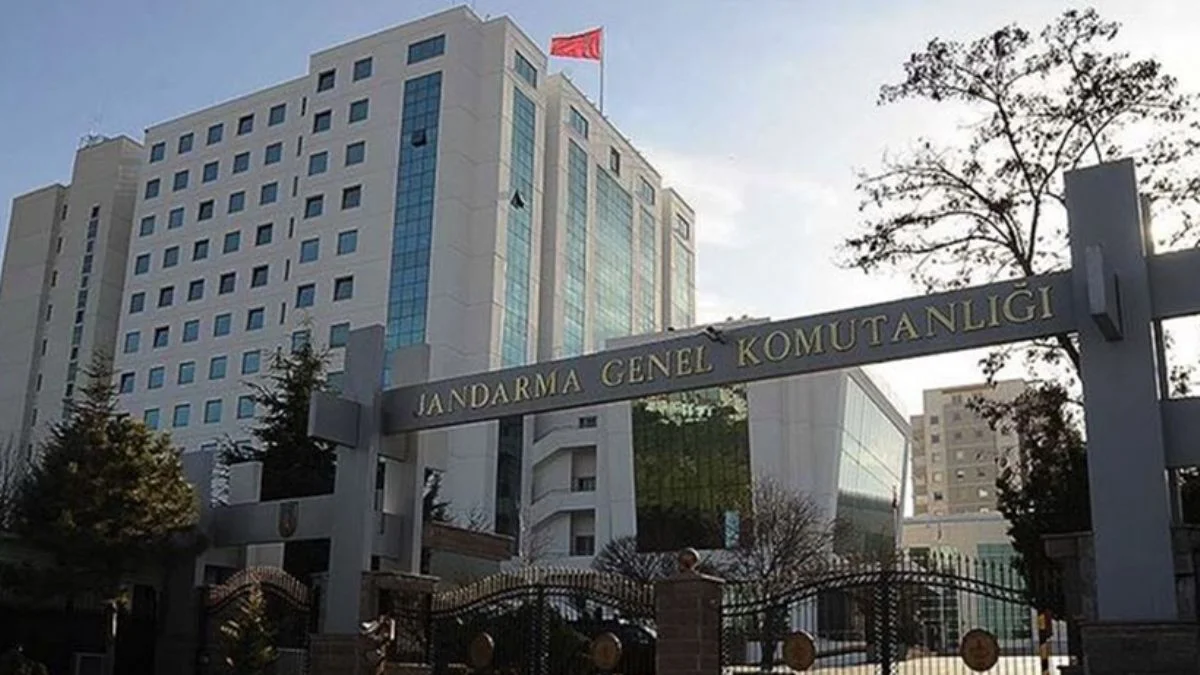 Jandarma Genel Komutanlığı, Asiltürk'ün yeğenine ihale verildiği iddialarını yalanladı