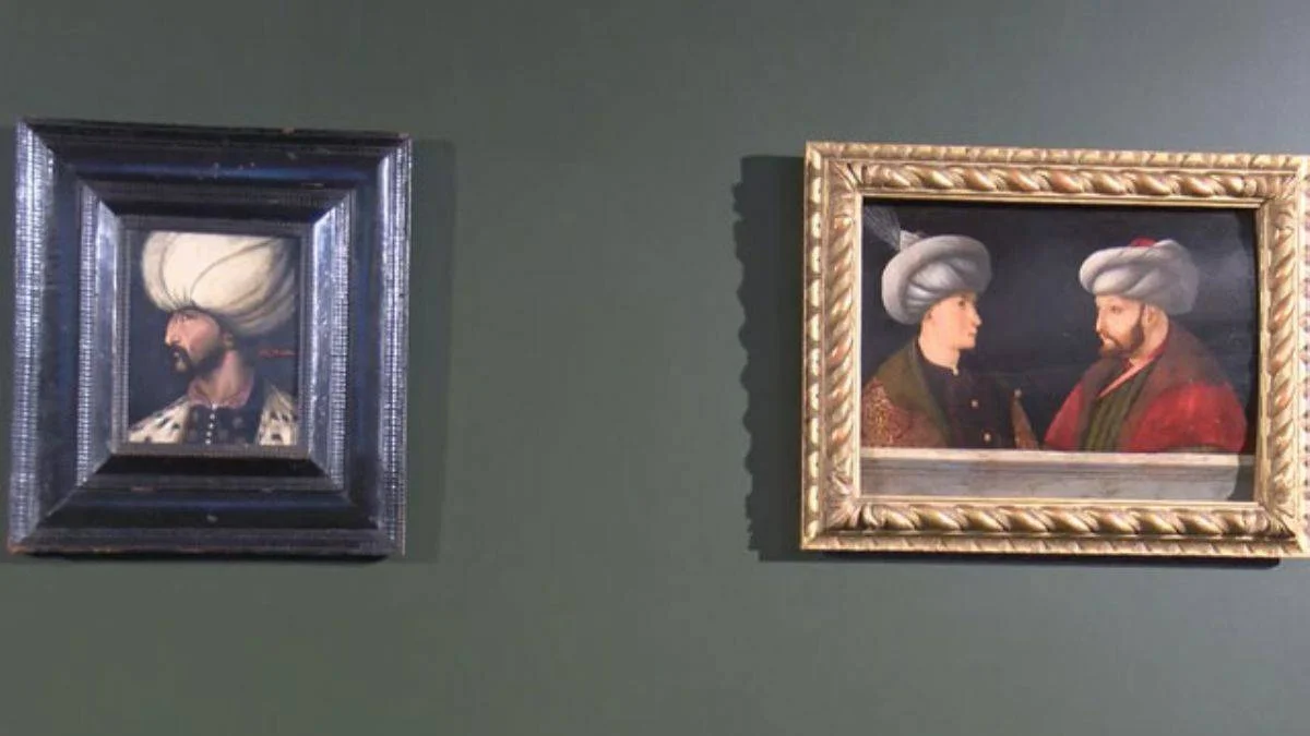 Kanuni Sultan Süleyman portresi, Fatih Sultan Mehmet'in portresinin yanında yerini aldı