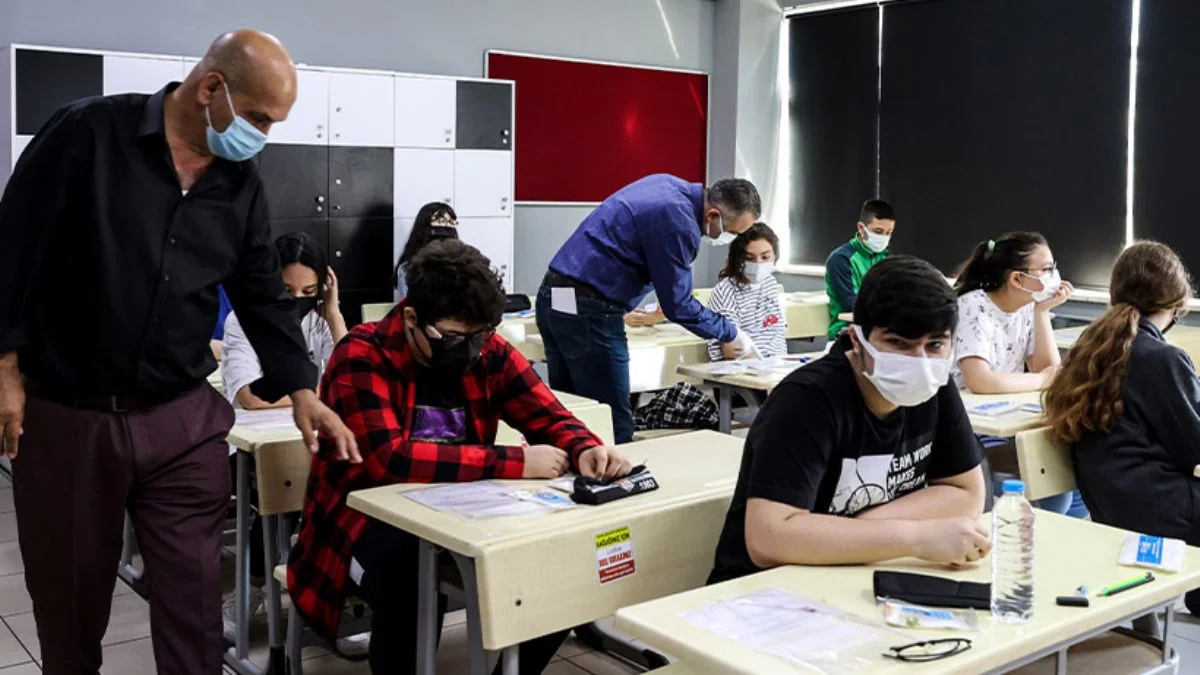 LGS kapsamındaki merkezi sınav başladı
