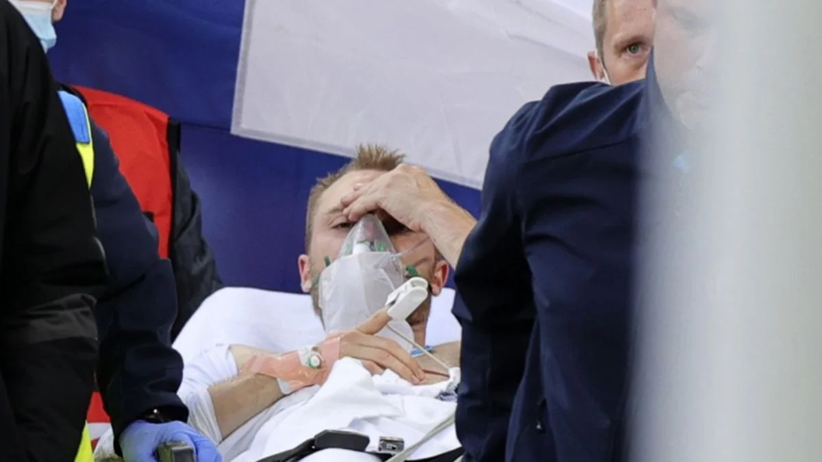 Maç sırasında rahatsızlanan futbolcu Eriksen ile ilgili yeni gelişme