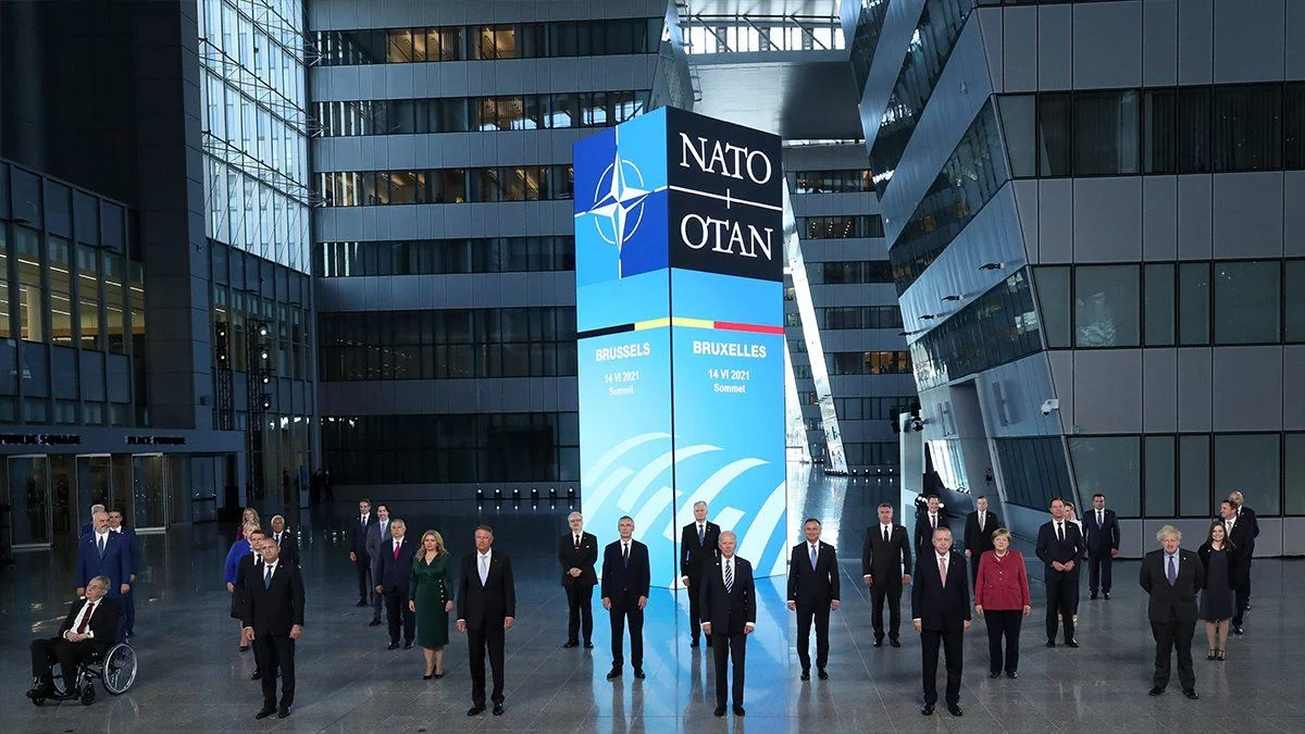 NATO'nun düşmanı Rusya mı Çin mi?