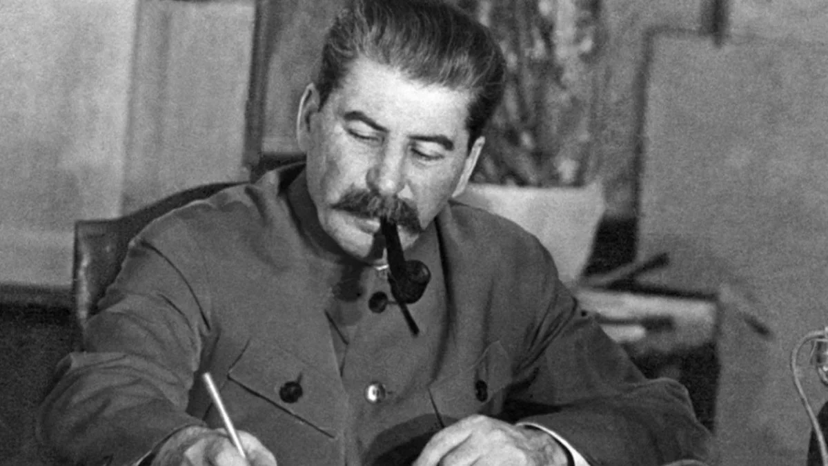 Öldürülmekten korkan Stalin dublör kullanmış!