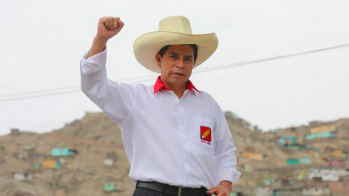 Peru'da seçimi yarışında solcu aday az farkla öne geçti
